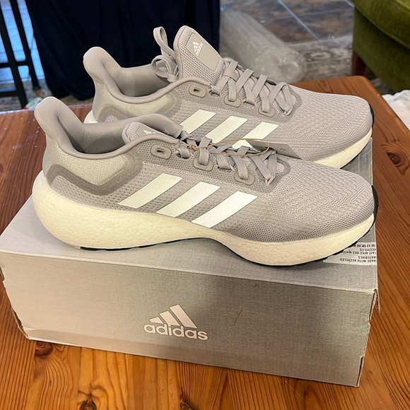 Adidas gray and White Purebppst Jet Running Shoes women’s 9.5 new w/box main image 11